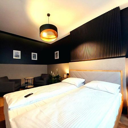ביאליסטוק Vip Apartament Malmeda Jacuzzi מראה חיצוני תמונה