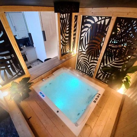 ביאליסטוק Vip Apartament Malmeda Jacuzzi מראה חיצוני תמונה
