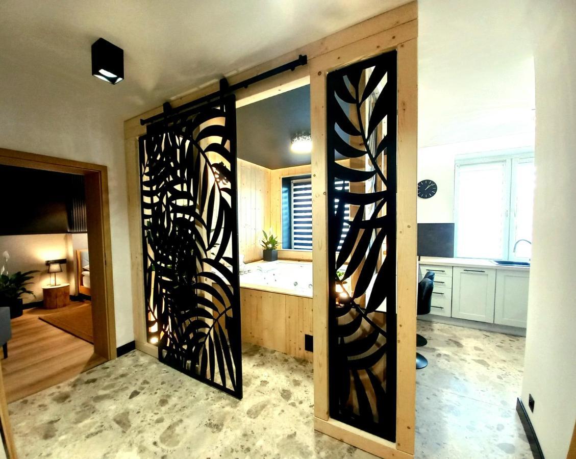 ביאליסטוק Vip Apartament Malmeda Jacuzzi מראה חיצוני תמונה