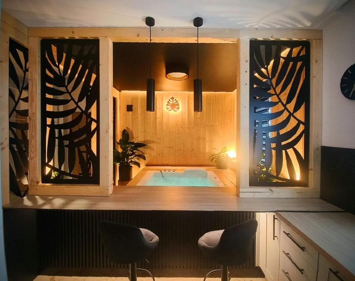 ביאליסטוק Vip Apartament Malmeda Jacuzzi מראה חיצוני תמונה